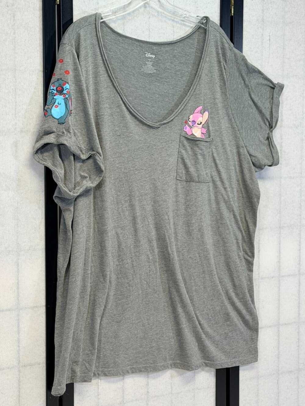 Disney Stitch Characters 3X Graphic Feminine Pocket Tee Shirt Grey Kawaii Y2K - Picture 3 of 10